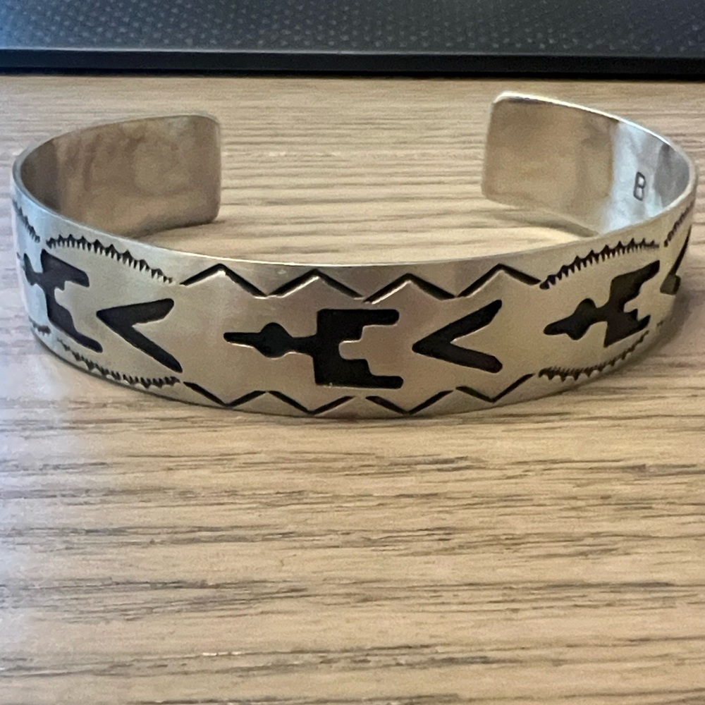 All Sterling Handmade Navajo Cuff